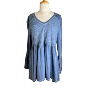 Style & Co. Blue V-Neck Top – Textured with Flared Cuffs